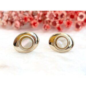 Swank Faux Mother of Pearl Gold Toned 80's Retro Oval Shaped Vintage Cuff Links